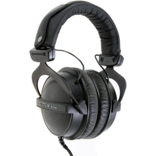Auriculares Beyerdynamic DT 770 M com fio, conectividade 3,5 mm, monitorização profissional, preto
