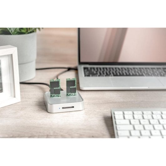 Estação de Acoplamento Digitus DA-71112 SD-Express USB-C M.2 NVMe SATA Prata
