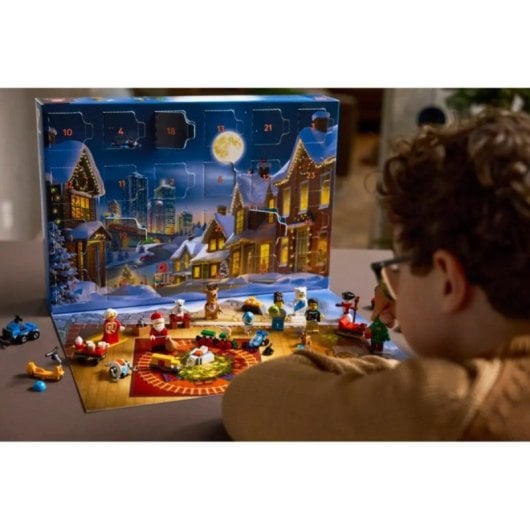 Adventskalender LEGO City 60475 24 Überraschungen Spielfiguren Mini-Modelle