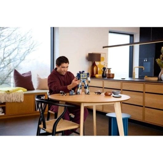 LEGO Icons Transformers Soundwave com Efeitos Sonoros 10358 1505 peças