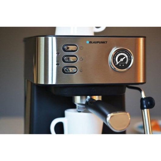 Kaffeemaschine Espresso Manuell Blaupunkt CMP312 1,6L 15 bar Edelstahl Dampfrohr