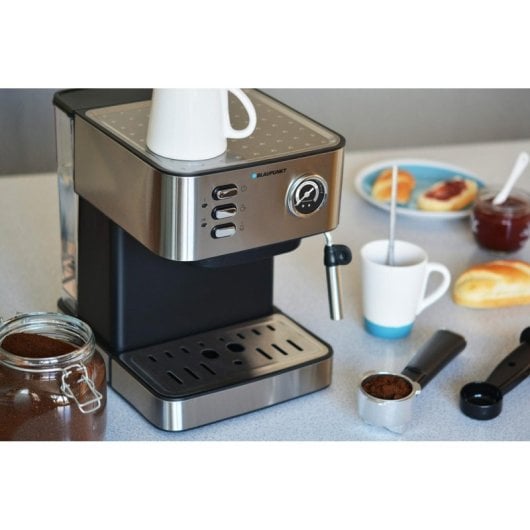 Kaffeemaschine Espresso Manuell Blaupunkt CMP312 1,6L 15 bar Edelstahl Dampfrohr