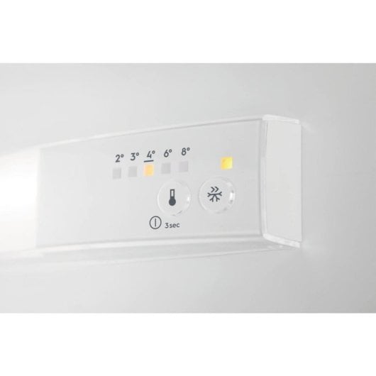 Frigorífico Una Puerta Electrolux LFB3AE12S Defrost 122cm 188L E Blanco