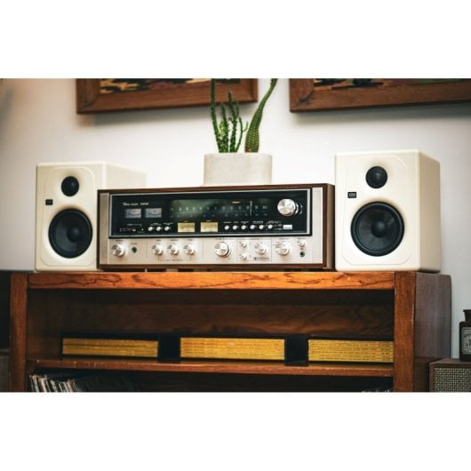 Monitor de estúdio ativo KRK KREATE 5 Bluetooth 5 polegadas 60W Bass Reflex Latte