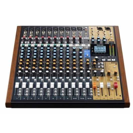 Mezclador Tascam Model 16 Analógico 16 Canales Bluetooth USB EQ 7 Bandas