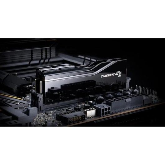 Memória RAM G.Skill Trident Z5 CK F5-8200C4052G24GX2-TZ5CK 48GB 2x24GB DDR5 8200MHz CL40 Intel XMP AMD EXPO Dissipador