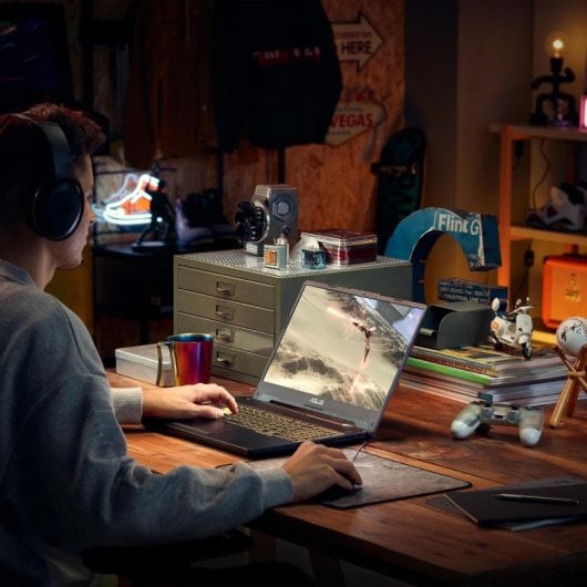 Portable ASUS TUF Gaming A15 FA506NC-HN002W 15.6" AMD Ryzen 5 7535HS 8GB 512GB SSD RTX 3050 4GB Noir