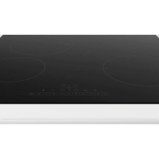 Plaque de cuisson Bosch Serie 6 PKE611FP2E 60cm 4 zones céramique noire