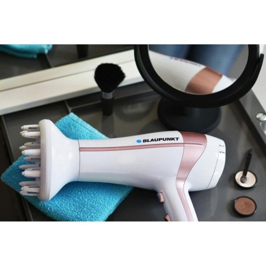 Secador Blaupunkt HDD501RO 2000W branco iónico difusor e concentrador