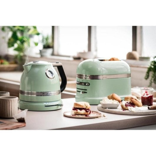 Wasserkocher KitchenAid 5KEK1522EPT 1,5 L Pistachio, 2400 W, Einstellbares Thermostat
