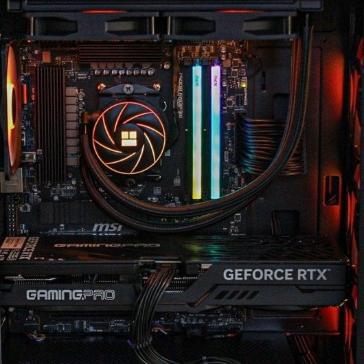PCM Executive Monolith Intel Core Ultra 9 285/64GB RAM/2TB SSD/RX 9070 XT 16GB/Win11 Pro
