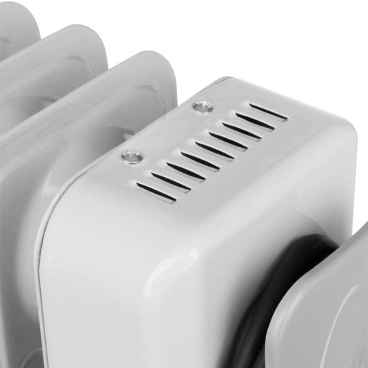 Radiador Eléctrico Noveen OH11 2500W grande con control mecánico y ruedas giratorias
