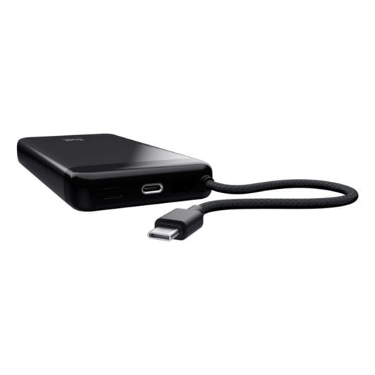 Powerbank Trust Fiera 20000mAh 20W USB-C Duplo Carregamento e Ecrã LED