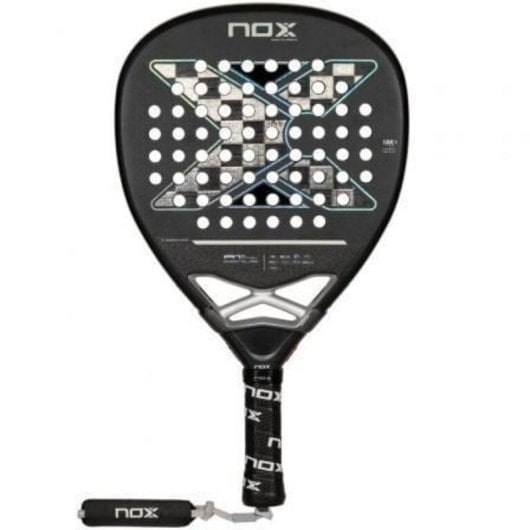 Pala de pádel NOX AT Luxury Attack 18K Alum diamante potencia/control
