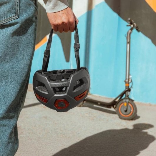 Casco BrainGuard Flash S-M con intermitentes y luz Bluetooth trasera