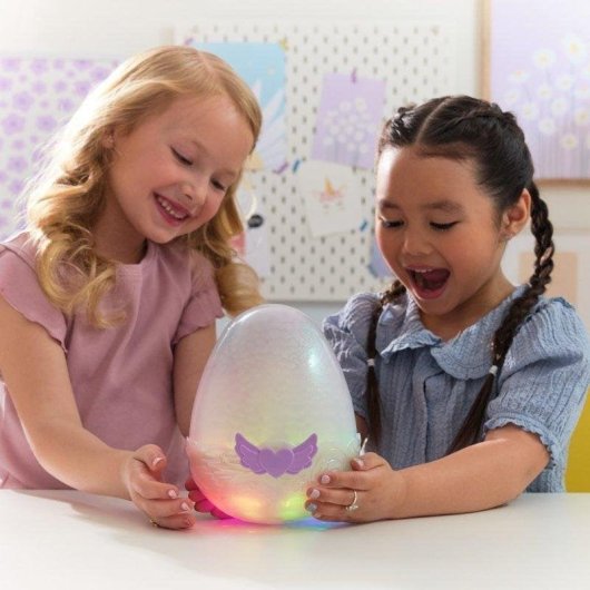 Juguete interactivo Spin Master Hatchimals Alive Mystery Hatch Pufficorn niebla y luces