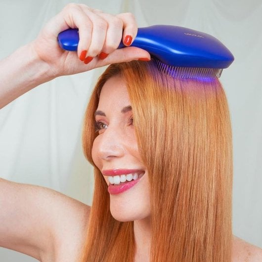 Cepillo reparador Honey Whale HairCare Revitalize 5 tecnologías vibración y LED