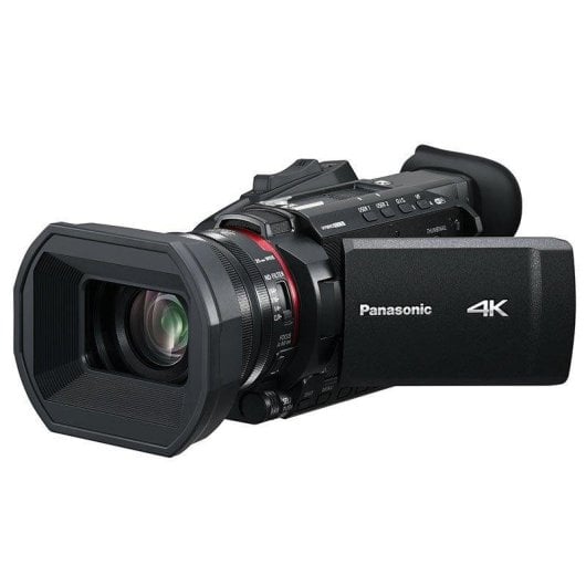 Videocámara Panasonic HC-X1600E 4K Zoom óptico 24x Sensor MOS Pantalla LCD