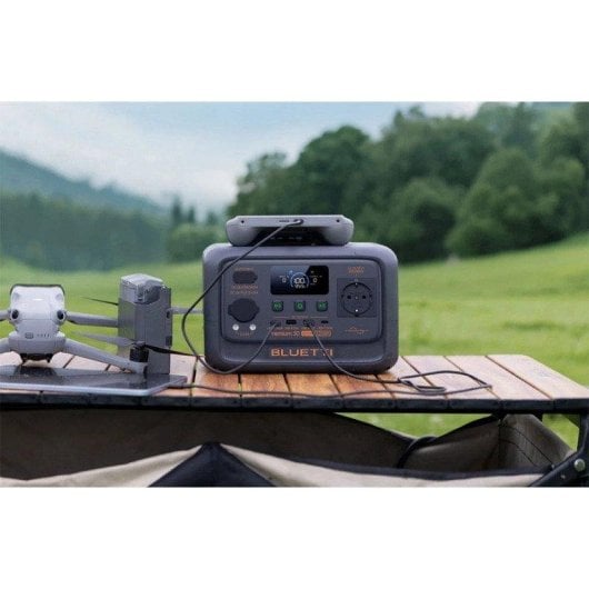 Station d’énergie BLUETTI Premium 30 V2 320Wh 1 port AC 6 ports USB et DC Batterie LiFePO4 Écran LCD Fonction SAI