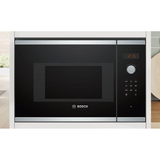 Microondas Bosch Serie 4 BFL523MS1F 20 Litros 800W Auto Programas LED