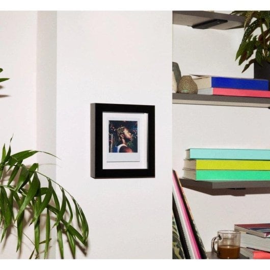 Marco de fotos Polaroid Negro con protección UV para película i-Type, 600 y SX-70