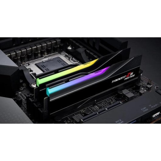Mémoire RAM G.Skill Trident Z5 Neo RGB F5-6000J3444F64GX2-TZ5NR 128GB 2x64GB DDR5 6000MHz CL34 AMD EXPO RGB