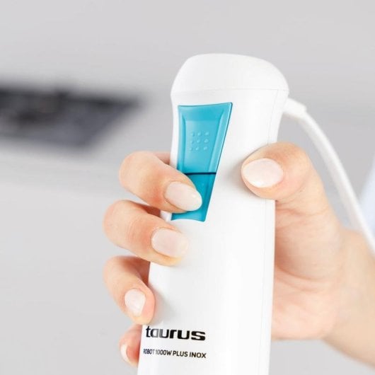 Taurus 916444000 Blender à main 1000W blanc avec accessoires