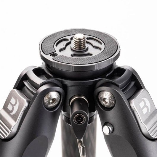 Treppiede Benro Tortoise 34CLV Carbonio Sistema Livellamento Veloce
