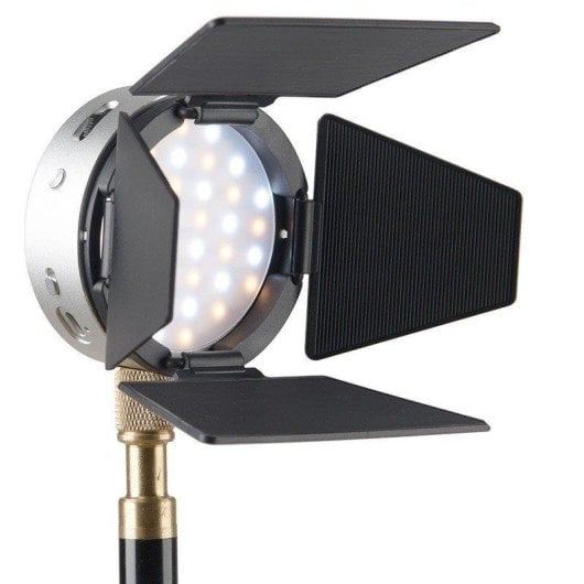 Luz LED Godox R1 RGB Compacta CRI 98 2500-8500K Efeitos Especiais