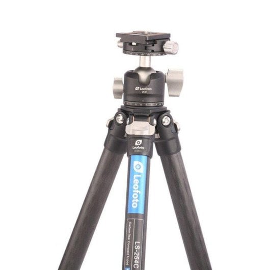 Treppiede Leofoto LS-254C+LH30 Carbonio 4 Sezioni Ultra Compatto 8 kg