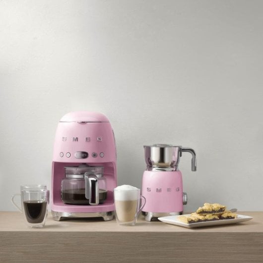 Kaffeemaschine Filter Smeg DCF02PKEU 1,4 L 1050 W Pink mit Warmhaltefunktion