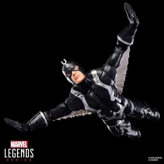 Figura de juguete Hasbro Marvel Legends Black Bolt y Triton articuladas multicolor
