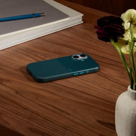 Handyhülle Beats Rugged Cover TPU Blau MagSafe Kamerasteuerung für iPhone 17