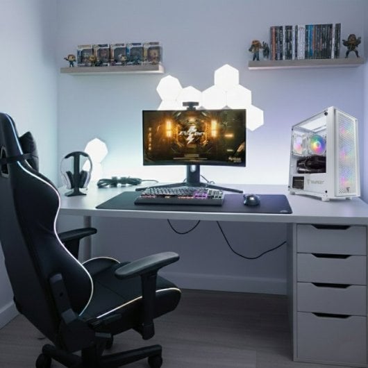 PC PC compatible AMD Ryzen 5 7600X / 32 Go / SSD 1 To / RTX 5060 Ti 16 Go - Blanc V2