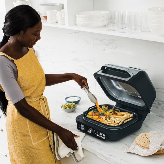 Griglia elettrica Ninja AG651EU con due piastre e 7 programmi cottura