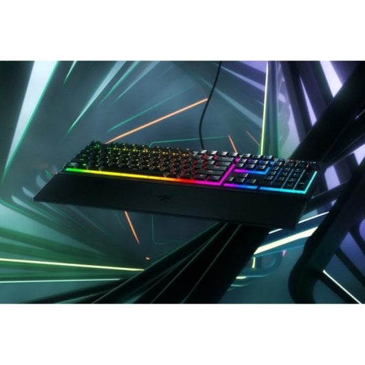 Teclado Razer Ornata V3 híbrido mecánico Layout US retroiluminación RGB reposamuñecas