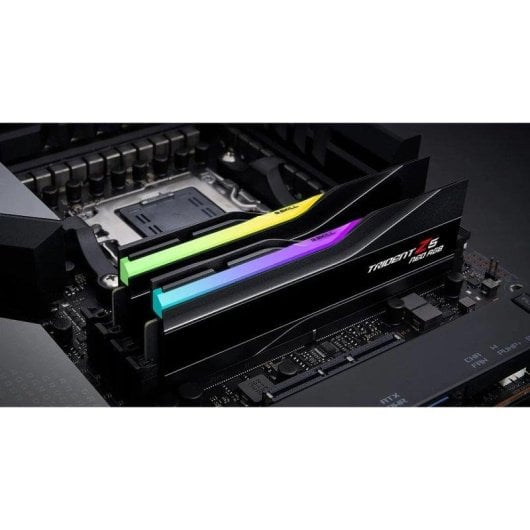 G.Skill Trident Z5 Neo RGB Memórias RAM 32GB (2x16GB) DDR5 8000MHz CL38 AMD EXPO