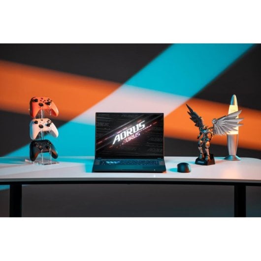 Ordinateur portable Gigabyte AORUS 16X ASG 16" Intel Core i7-14650HX 16GB 1TB SSD RTX 4070 Windows 11