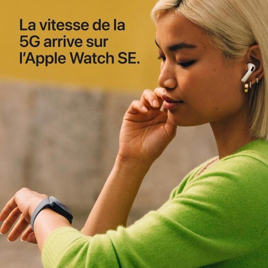 Apple Watch SE 3 GPS + 5G Cellular 40mm OLED Starlight S/M Étanche 50m Pulsomètre