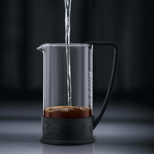 Cafetiere manuelle Bodum BRAZIL 8 tasses design noir transparent
