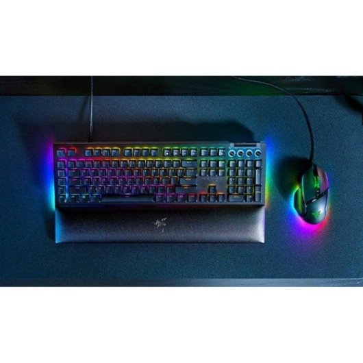 Clavier Razer BlackWidow V4 Pro mécanique Layout FR AZERTY RGB personnalisable