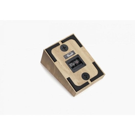 Enceintes Triangle 2 voies filaires 80W finition chêne pour installation polyvalente