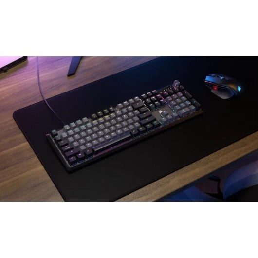 Teclado Corsair K70 CORE mecánico layout FR RGB aluminio gris