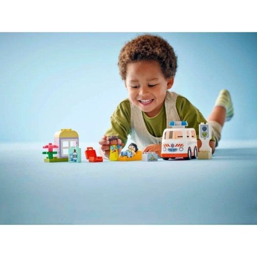 LEGO Duplo Ambulancia Con Conductor 10447 19 piezas