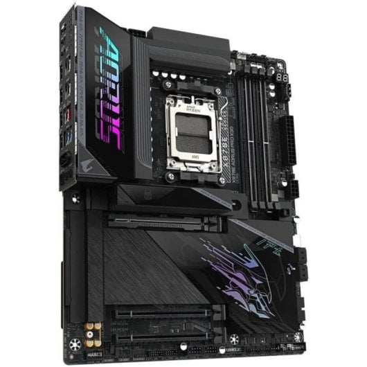 Schede Madri Gigabyte X870E AORUS PRO X3D AMD X870E AM5 DDR5 ATX WiFi 7 USB4 5GbE