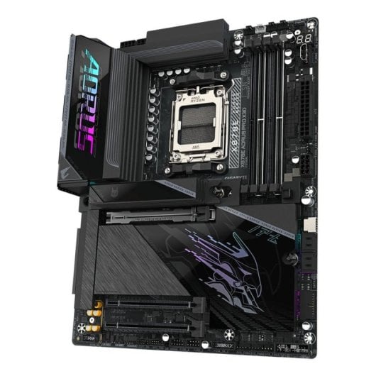 Schede Madri Gigabyte X870E AORUS PRO X3D X870E AM5 DDR5 ATX WiFi 7 USB4 5GbE RGB