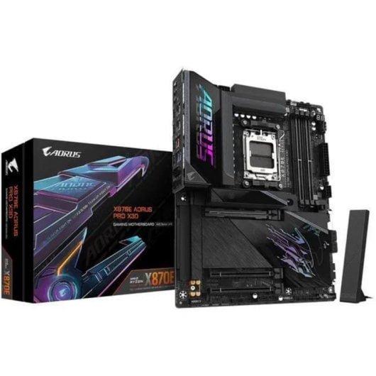 Schede Madri Gigabyte X870E AORUS PRO X3D AMD X870E AM5 DDR5 ATX WiFi 7 USB4 5GbE