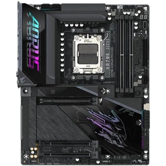 Schede Madri Gigabyte X870E AORUS PRO X3D AMD X870E AM5 DDR5 ATX WiFi 7 USB4 5GbE