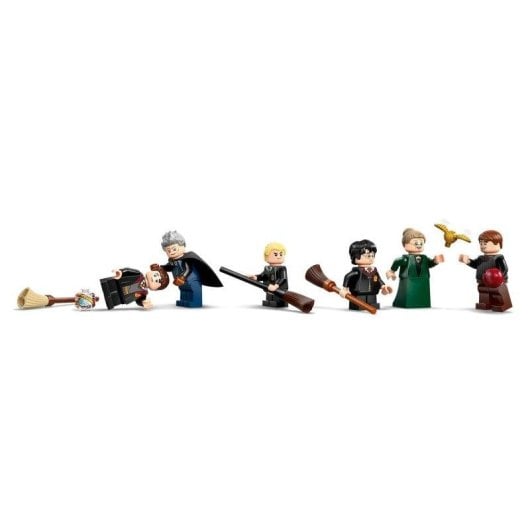 LEGO Harry Potter Castillo de Hogwarts Lecciones de Vuelo 76447 651 piezas