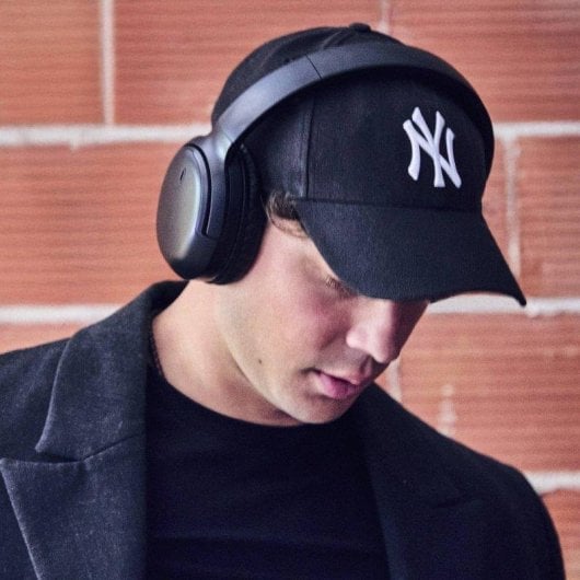 Auriculares Energy Sistem Black Rizz inalámbricos Bluetooth multipunto con Deep Bass y micrófono negros